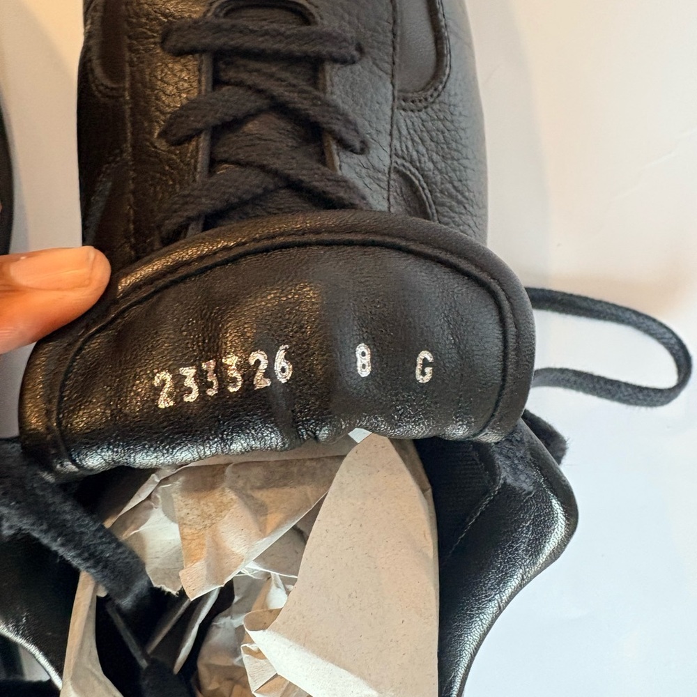 Gucci Black Leather Men's Sneakers men's size 10 - Picture 13 of 14